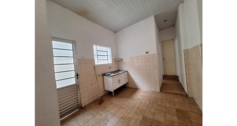 Oportunidade de Casa à venda no Bairro da Freguesia do Ó na Avenida Paula Ferreira