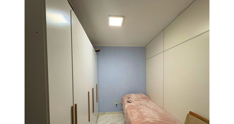 Sobrado à venda Rua Santa Romana, Vila Pereira Cerca - Imóveis à Venda