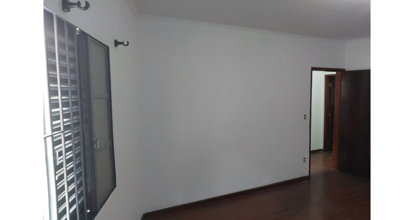 Sobrado à venda no Bairro da Vila Pereira Cerca na Rua Santa Romana,