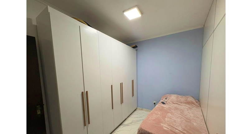 Sobrado à venda Rua Santa Romana, Vila Pereira Cerca - Imóveis à Venda