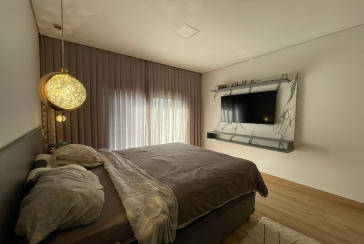 Lindo Sobrado à venda de Alto Padrão no Bairro do City Recanto Anastácio na Rua João Ferrero Versino,