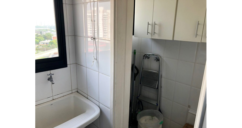 Belo Apartamento à venda no Parque São Domingos na Rua Giovani Recordati 341, 