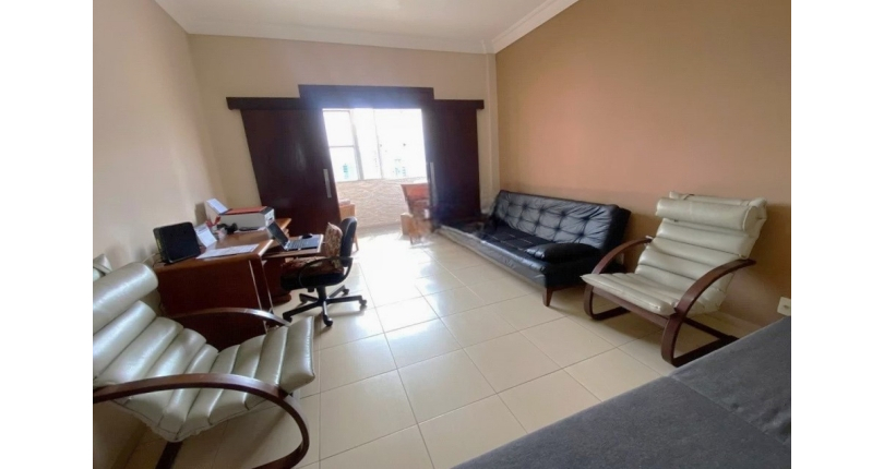 Apartamento à venda em São Vicente no Bairro de Itararé na Rua Onze de Junho 357