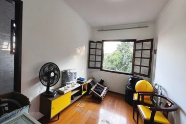 Bom Sobrado à venda no Bairro do Parque São Domingos na Rua Pedro Sernagiotti