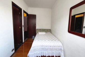 Bom Sobrado à venda no Bairro do Parque São Domingos na Rua Pedro Sernagiotti