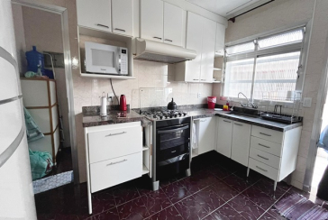 Bom Sobrado à venda no Bairro do Parque São Domingos na Rua Pedro Sernagiotti