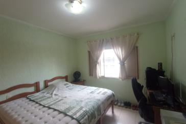 Bom Sobrado à venda no Bairro da Vila Jaguará na Rua Artur Orlando,