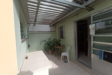 Bom Sobrado à venda no Bairro da Vila Jaguará na Rua Artur Orlando,