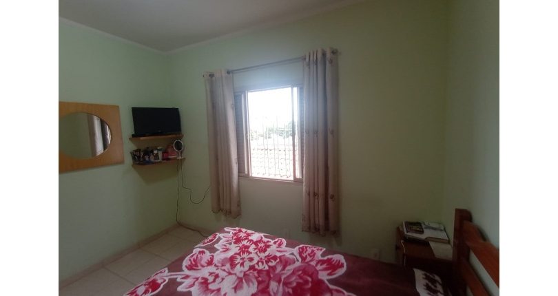 Bom Sobrado à venda no Bairro da Vila Jaguará na Rua Artur Orlando,