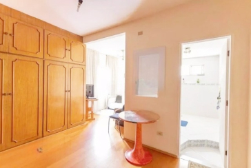 Casa à venda no Bairro da Vila Romana na Rua Vespasiano