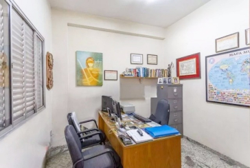 Casa à venda no Bairro da Vila Romana na Rua Vespasiano