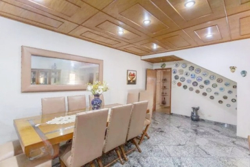 Casa à venda no Bairro da Vila Romana na Rua Vespasiano