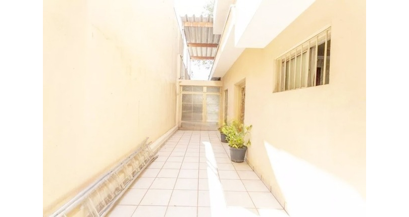 Casa à venda no Bairro da Vila Romana na Rua Vespasiano