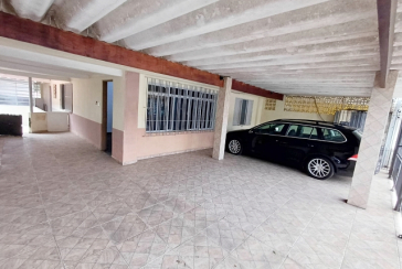 Casa para renda à venda no Bairro do Jardim Santo Elias na Rua Benedito da Fonseca Rondon