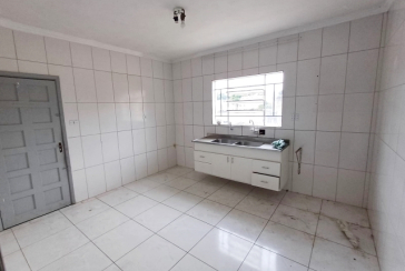 Casa para renda à venda no Bairro do Jardim Santo Elias na Rua Benedito da Fonseca Rondon