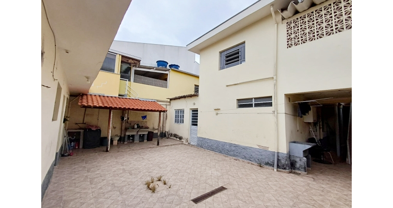 Casa para renda à venda no Bairro do Jardim Santo Elias na Rua Benedito da Fonseca Rondon
