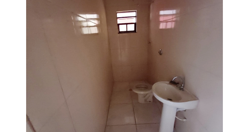 Casa para renda à venda no Bairro do Jardim Santo Elias na Rua Benedito da Fonseca Rondon