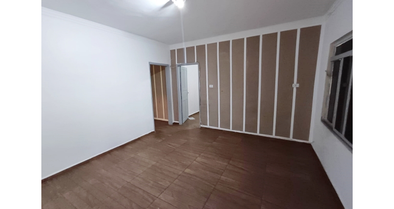 Casa para renda à venda no Bairro do Jardim Santo Elias na Rua Benedito da Fonseca Rondon