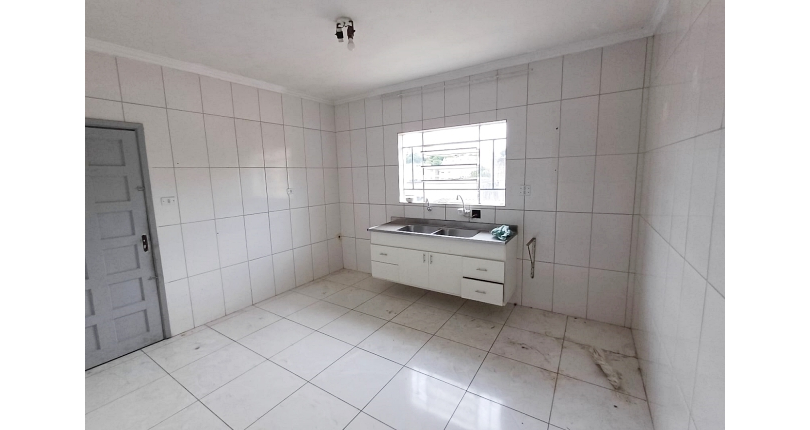 Casa para renda à venda no Bairro do Jardim Santo Elias na Rua Benedito da Fonseca Rondon