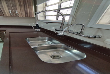 Belo Sobrado à venda no Bairro do Jardim Marisa na Rua José de Souza Ferreira