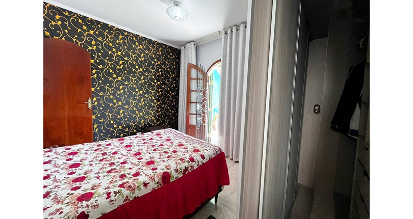 Belo Sobrado à venda no Bairro da Vila Boaçava na Rua Ribeirão Vermelho,