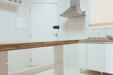 Apartamento à venda no Bairro das Perdizes na Rua Caiubi 1188, no Condomínio Edifício Miro