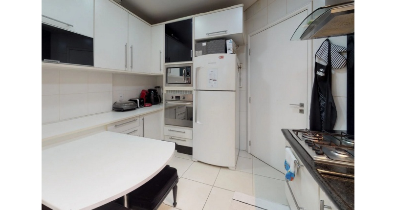 Lindo Apartamento à venda no Bairro das Perdizes na Rua Caiubi 1188, no Condomínio Edifício Miro