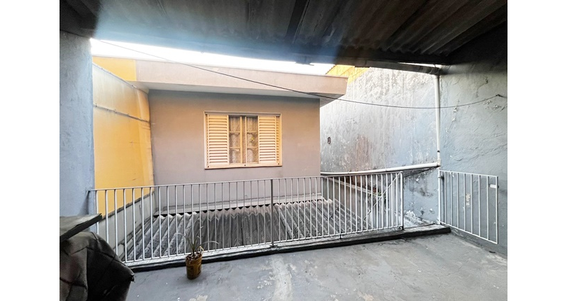 Sobrado à venda no Bairro da Vila Pirituba na Rua Soares de Meireles,