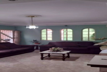 Sobrado à venda no Bairro do Conjunto Habitacional Turística na Rua Duse Naccarati