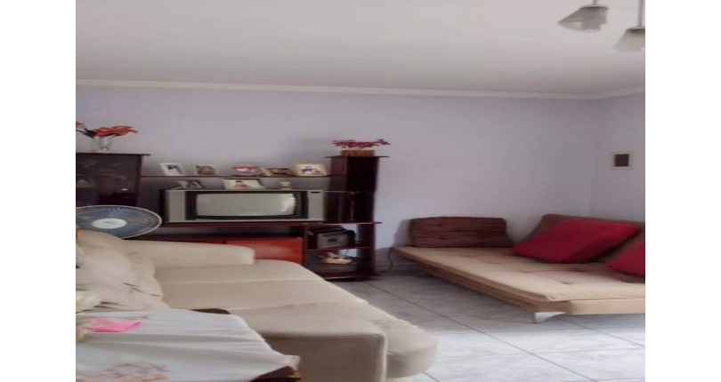 Sobrado à venda no Bairro do Conjunto Habitacional Turística na Rua Duse Naccarati 