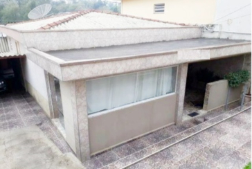 Casa térrea à venda no Bairro do Jardim Pirituba na Rua Maximiliano de Almeida,