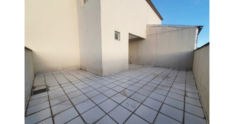 Lindo Apartamento Cobertura à venda no Bairro do Jaraguá na Rua Professor Nobil Marcacini 200