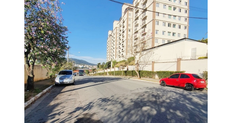 Lindo Apartamento Cobertura à venda no Bairro do Jaraguá na Rua Professor Nobil Marcacini 200