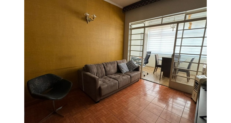 Apartamento à venda no Bairro da Lapa na Rua Faustolo 1861