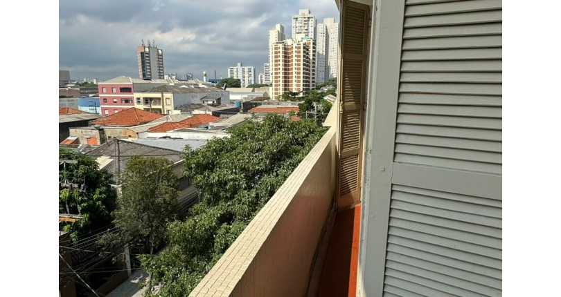 Apartamento à venda no Bairro da Lapa na Rua Faustolo 1861