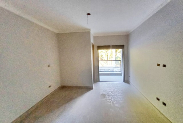 Sobrado novo à Venda no Bairro do Parque Maria Domitila na Rua José Teodoro Vieira,