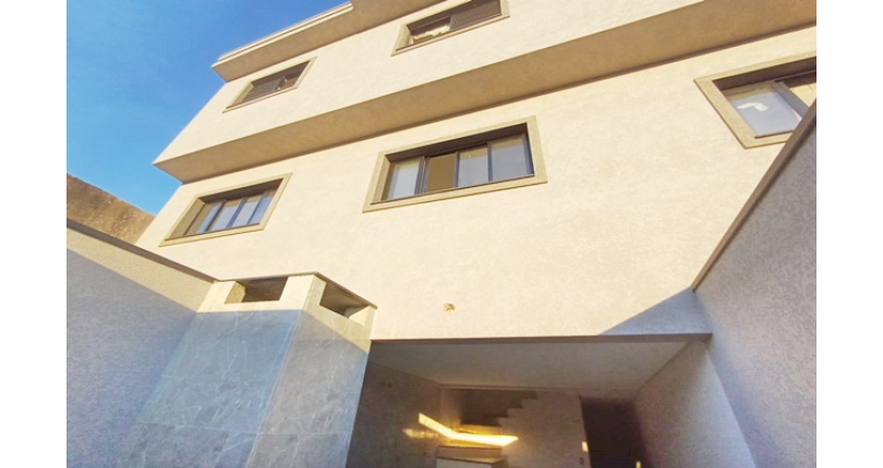 Sobrado novo à Venda no Bairro do Parque Maria Domitila na Rua José Teodoro Vieira,