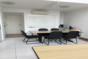 Sala Comercial à venda no Bairro da Água Branca na Rua Clélia 550