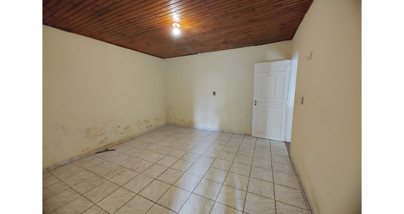 Casa à venda no Bairro do Jardim Regina na Rua Doutor André Peggion