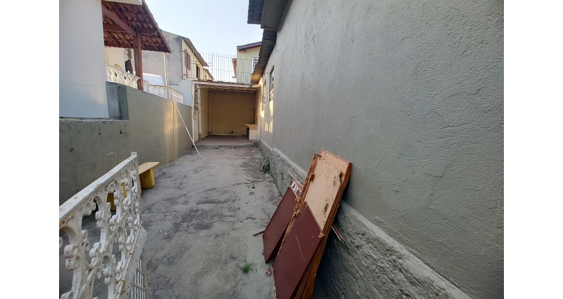 Casa à venda no Bairro do Jardim Regina na Rua Doutor André Peggion