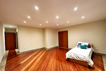 Lindo Sobrado à venda no Bairro do City América na Avenida Cardeal Motta,