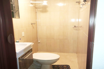  Sobrado à venda no Bairro do Conjunto Habitacional Turística na Rua Perry Salles,