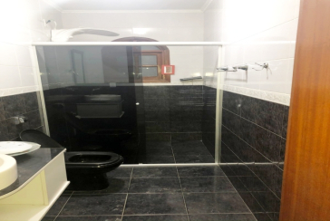  Sobrado à venda no Bairro do Conjunto Habitacional Turística na Rua Perry Salles,