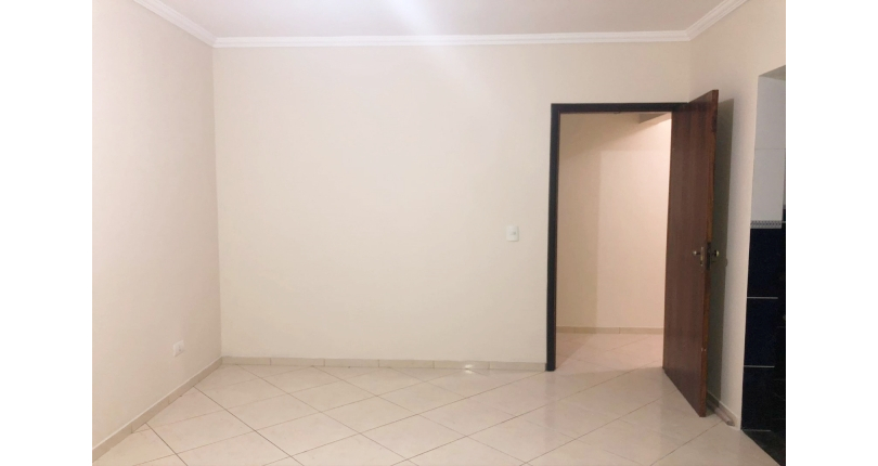  Sobrado à venda no Bairro do Conjunto Habitacional Turística na Rua Perry Salles,