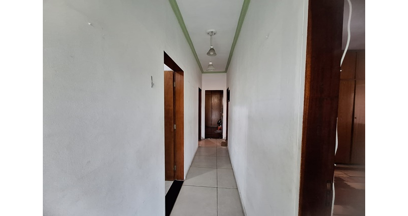 Excelente Casa à venda no Jardim Santo Elias na Rua Sandoval Ferreira Cabral,