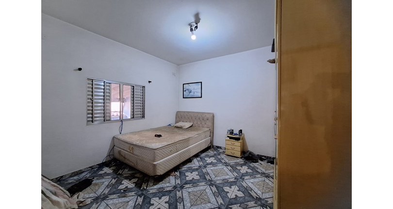 Excelente Casa à venda no Jardim Santo Elias na Rua Sandoval Ferreira Cabral,