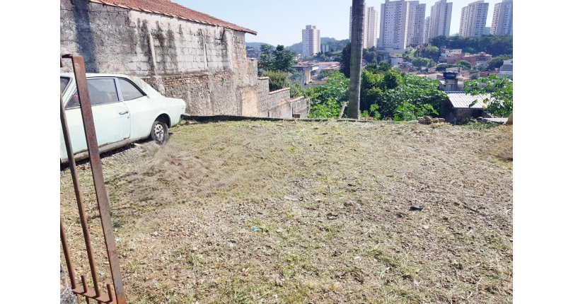 Terreno à venda no Bairro da Vila Pirituba na Rua Padre João de Almeida