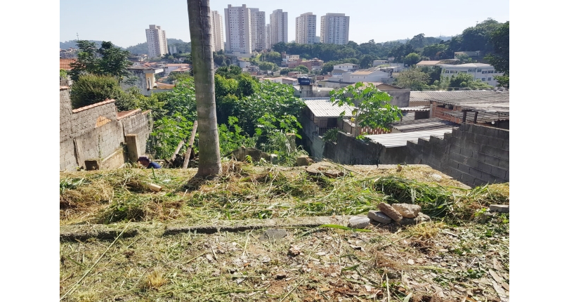 Terreno à venda no Bairro da Vila Pirituba na Rua Padre João de Almeida