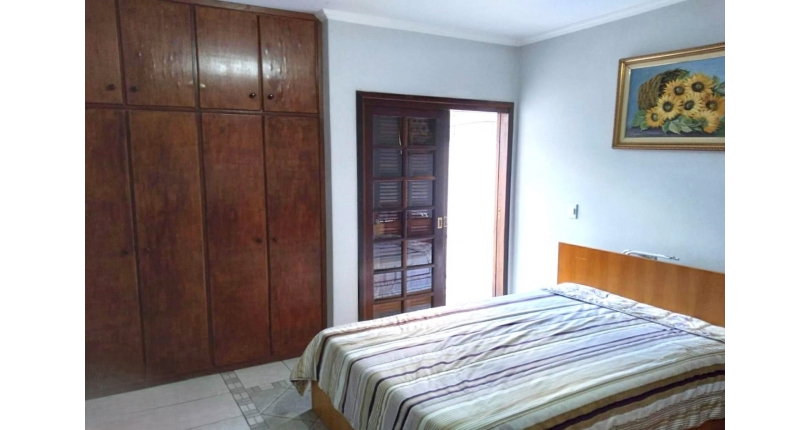 Sobrado à venda no Bairro da Vila Clarice na Rua Coronel Walter da Silva Porto,