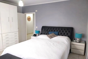  Sobrado à venda no Bairro da Vila Pereira Barreto na Rua Luís Carneiro,